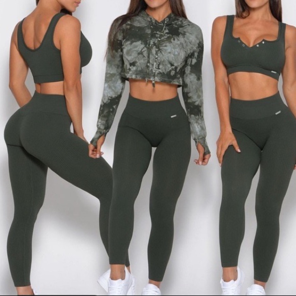 Bombshell Sportwear Pop Seamless Leggings XS / S / Army